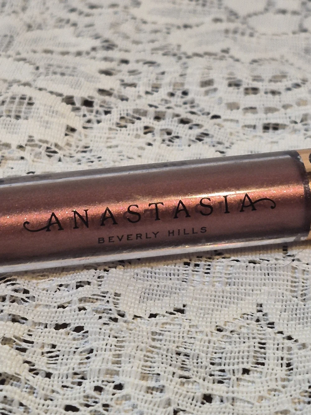 Anastasia Beverly Hills Liquid Lipstick – Metallic Shimmer Finish